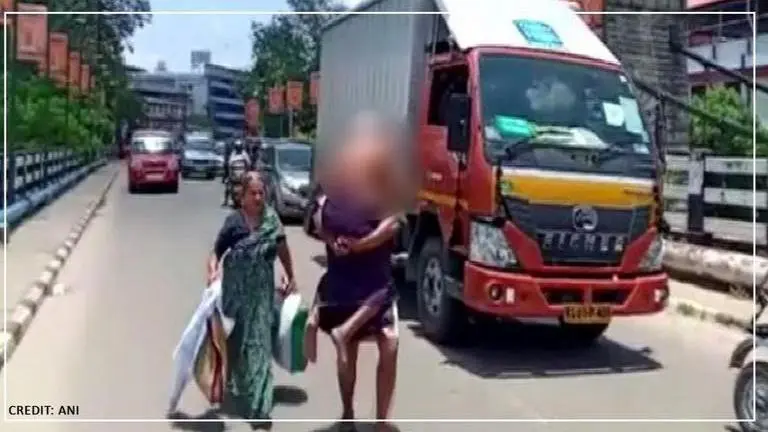 Kerala Man forced to carry ailing father on foot after Covid lockdown stops autorickshaw Kerala