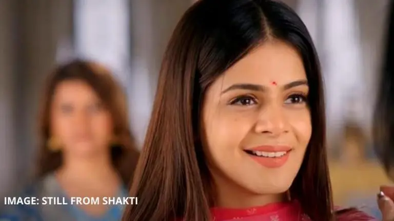 Shakti written update for June 24th: Heer returns home as Soumya and Mahi clash shakti written update