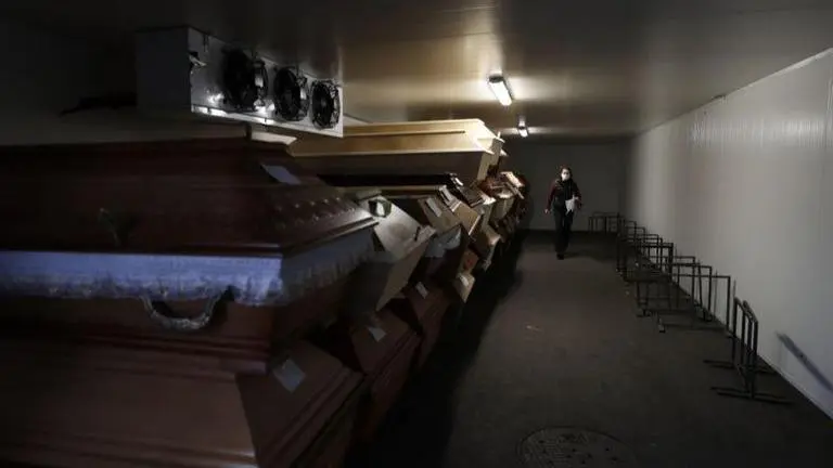 Biggest Czech crematorium overwhelmed by pandemic deaths