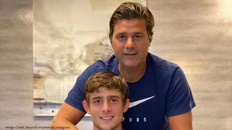 Mauricio Pochettino sports Tottenham kit at son's contract signing, Spurs fans rejoice Mauricio Pochettino