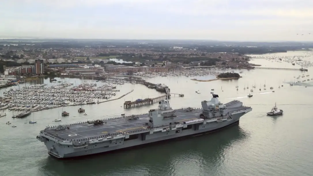Propellor Issues Lead to UK Navy Flagship Being Sidelined From Largest NATO Exercises Since Cold War HMS Queen Elizabeth, flagship of the Royal Navy.
