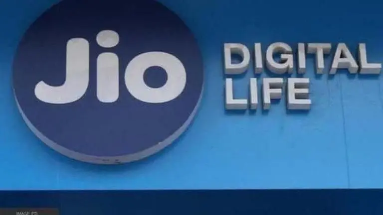 Reliance Jio launches 2 prepaid plans with Disney+ Hotstar subscription; Know all about it Reliance Jio released two new prepaid plans with one year subscription of Disney+ Hotstar