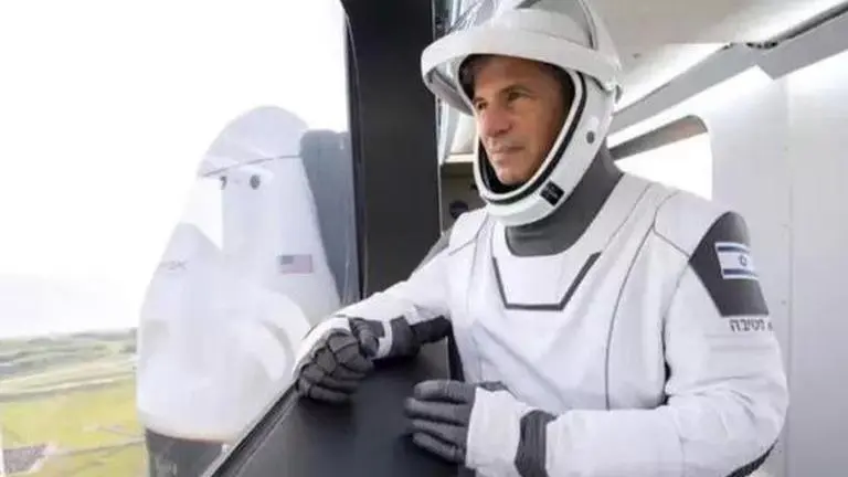 Axiom Space's private astronaut becomes second Jew to celebrate Passover aboard ISS Axiom Space