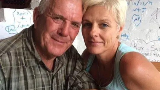 SHOCKING: Man dragged away by lion after going into its enclosure - Check what happened next Viral Lion Attack: Mike Hodge with his wife