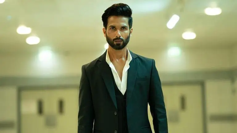 Bloody Daddy Movie Review: Shahid Kapoor starrer is more formula than novelty Bloody Daddy