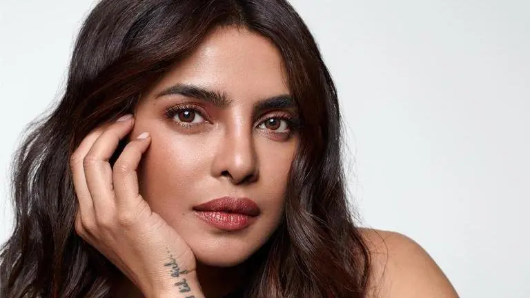 Did Priyanka Chopra accidently reveal having 'daughter' during 'Matrix' promotions? Watch Priyanka Chopra, Nick Jonas, Matrix Resurrections promotions, Priyanka-Nick welcomes a girl