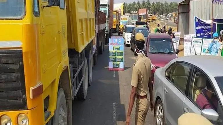 Coronavirus: Tamil Nadu shuts border with Kerala, Andhra Pradesh, Karnataka tamil nadu