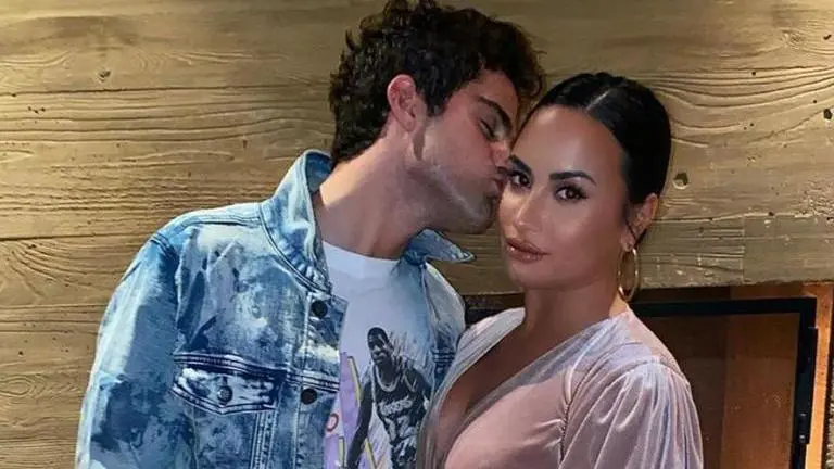 Demi Lovato buys a new mansion worth $7 million months after getting engaged to Max Ehrich demi lovato