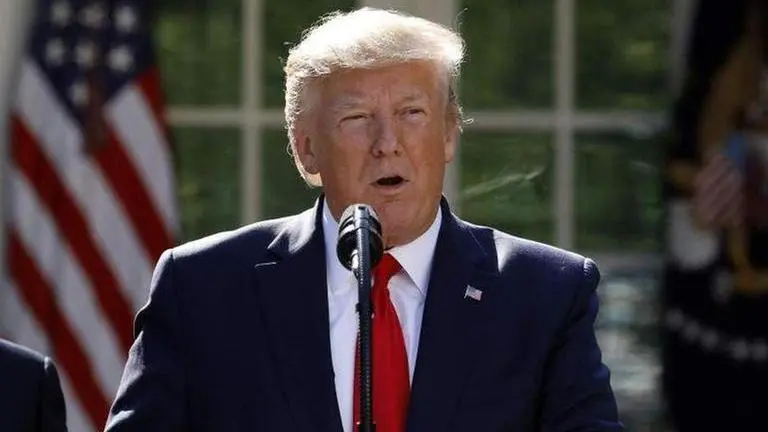 Donald Trump compares police shooting to golfers who ‘choke and miss putts’ Donald Trump