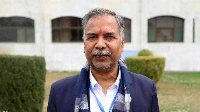 Nepal's Vice President Yadav to depart for a week-long trip to China Nepal's Vice President Ramsahay Prasad Yadav