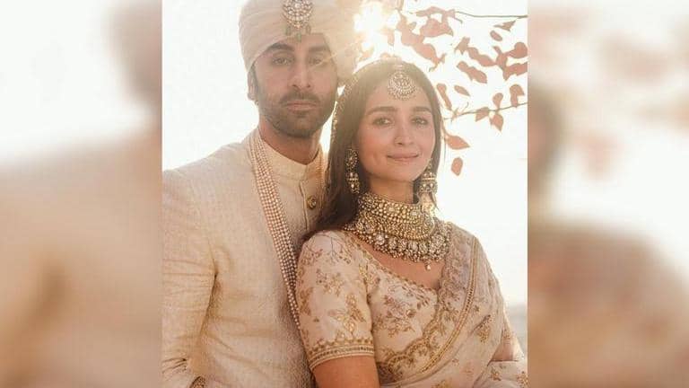 Ranbir Kapoor-Alia Bhatt married: From outfits to jewellery, deets ...