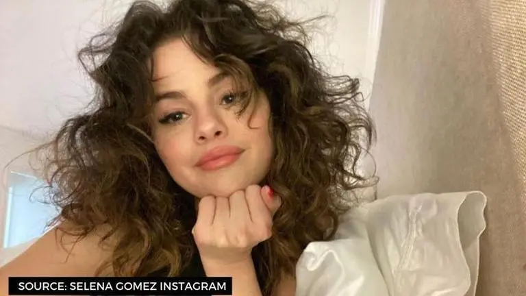 Selena Gomez gives 10-minute 'glowing makeup' tutorial with Rare Beauty products; watch selena gomez
