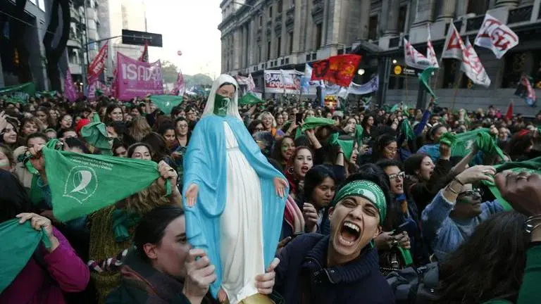 Argentina rally calls for legalisation of abortion