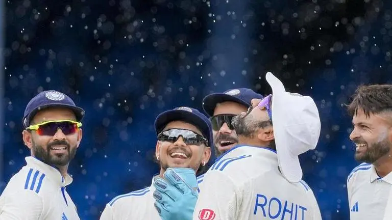 India vs West Indies, 2nd Test, Day 4 highlights: Ashwin strikes twice before stumps India vs West Indies, 2nd Test, Day 4 Live Score