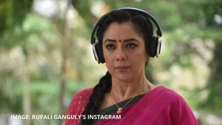 'Anupamaa' July 12 episode spoilers: Samar angry on Anupama for helping Vanraj Anupamaa