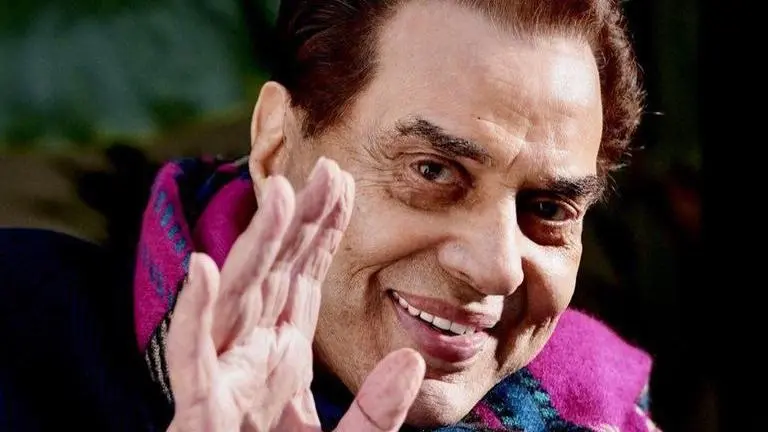 Dharmendra recites poem on Baisakhi, reassures fans about his health dharmendra