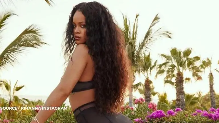 Rihanna's Trivia: Did you know Rihanna got vocal training from Ne-Yo? Rihanna