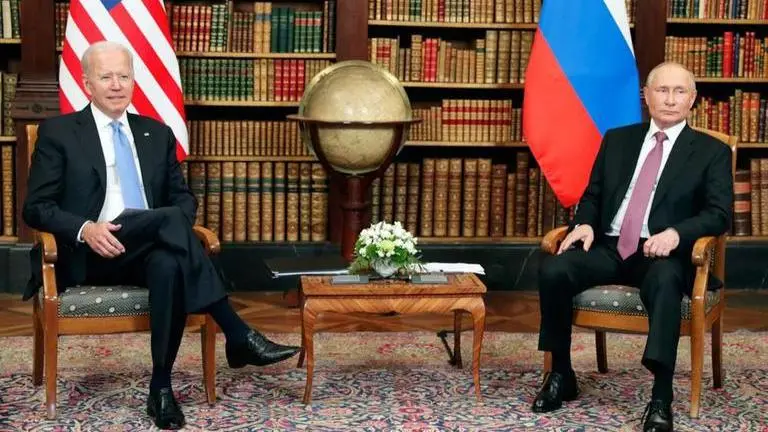 Joe Biden gifts Vladimir Putin custom aviators and crystal sculpture of American bison Joe Biden