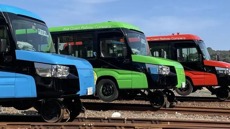 Japan first country to introduce dual-mode vehicles; Know all about it Japan