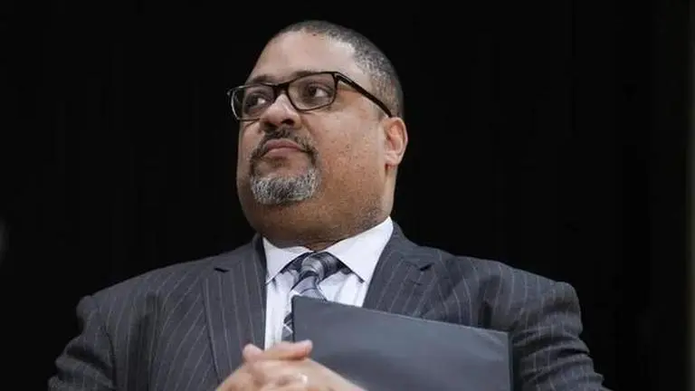 Who is Alvin Bragg? The Manhattan DA who pushed for Donald Trump's indictment Alvin Bragg