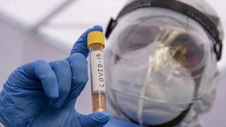 Virus testing lab in Germany 'nearing capacity' Virus testing lab in Germany 'nearing capacity'