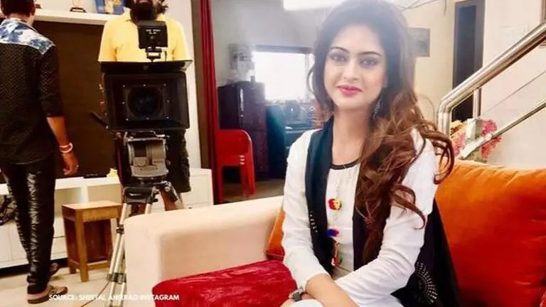 Marathi actor Sheetal Ahirrao celebrates her birthday by helping daily wage workers Sheetal Ahirrao