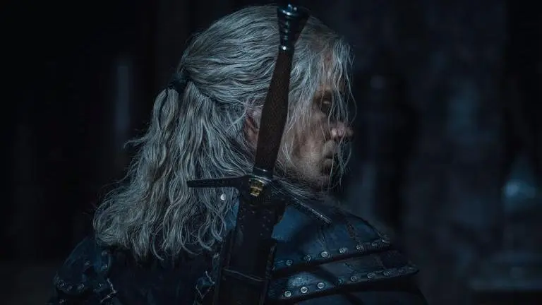 Henry Cavill as Geralt of Rivia gets a new armour in 'The Witcher' season 2 first look Henry Cavill