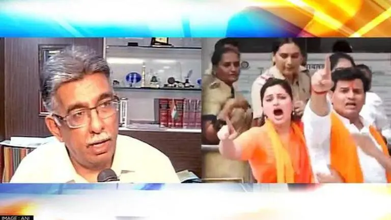 'Case has to be withdrawn': Navneet and Ravi Rana's lawyer contends 'arrest illegal' Rizwan Merchant