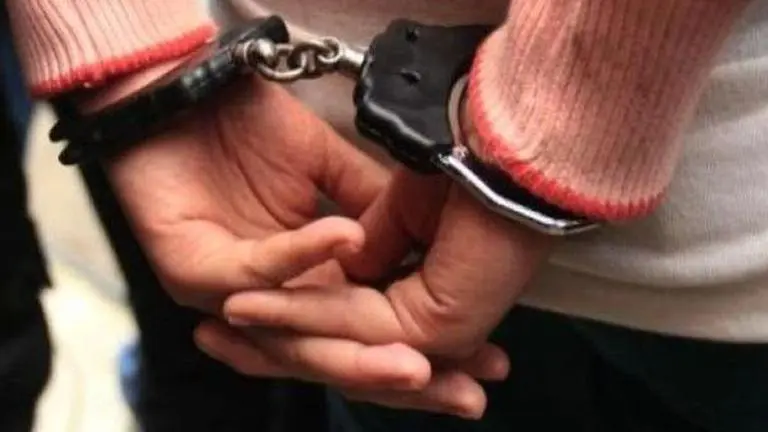 CISF nabs man with Rs 21L Japan currency at IGI airport