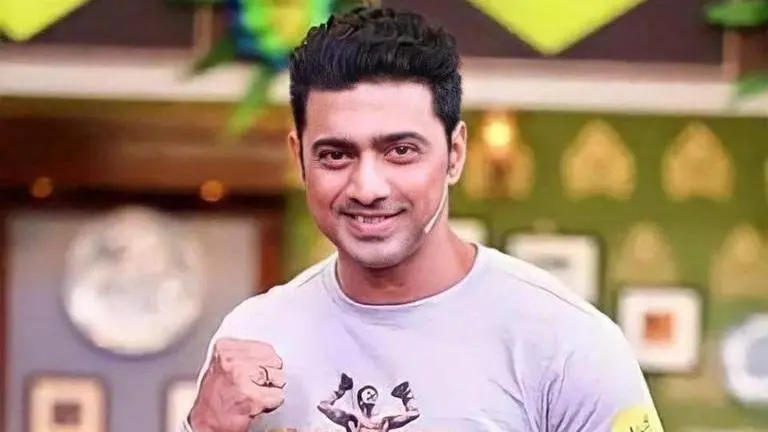 After Jisshu Sengupta, Parambrata Chatterjee Dev to play Byomkesh Bakshi on screen Parambrata Chatterjee Dev