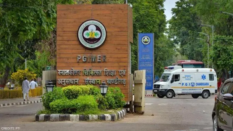 Chandigarh: Heartbreaking story of a father whose son is battling with COVID in hospital COVID-19