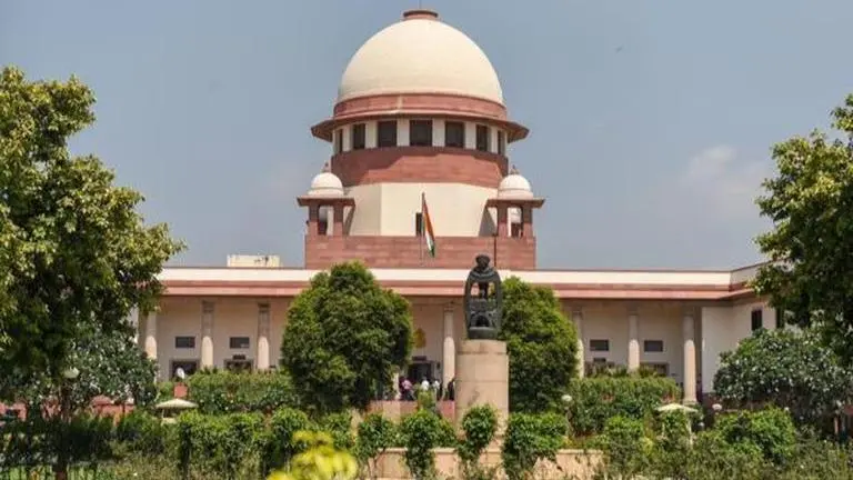 Delhi violence: SC refers to HC plea seeking lodging of FIRs against politicians for hate speech Supreme Court