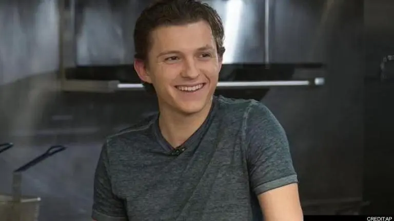 Tom Holland addresses 'Spiderman' trailer leak; pens to-the-point caption for fans spiderman trailer leak