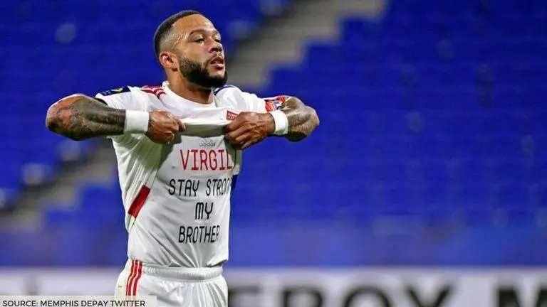 Lyon striker Memphis Depay sends out warm message to Van Dijk after scoring in Ligue 1 Lyon