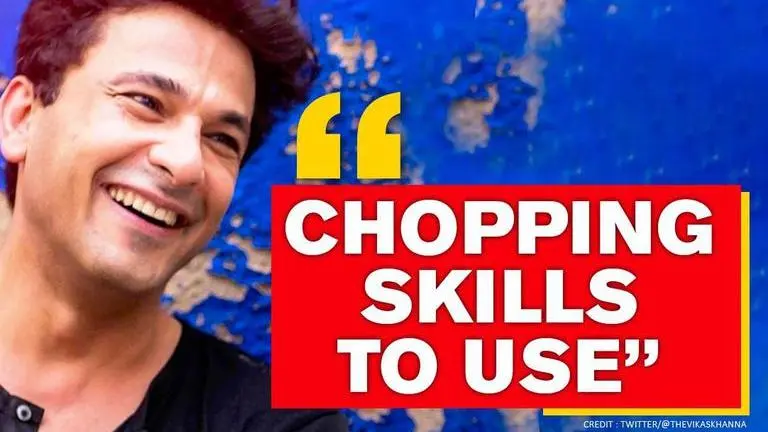 Vikas Khanna perfectly 'chops' his own hair amid lockdown, shares feat on Twitter; See pic Vikas Khanna