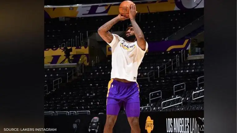 Why is LeBron James not vaccinated? When will LeBron James take COVID-19 vaccine? why is LeBron James not vaccinated