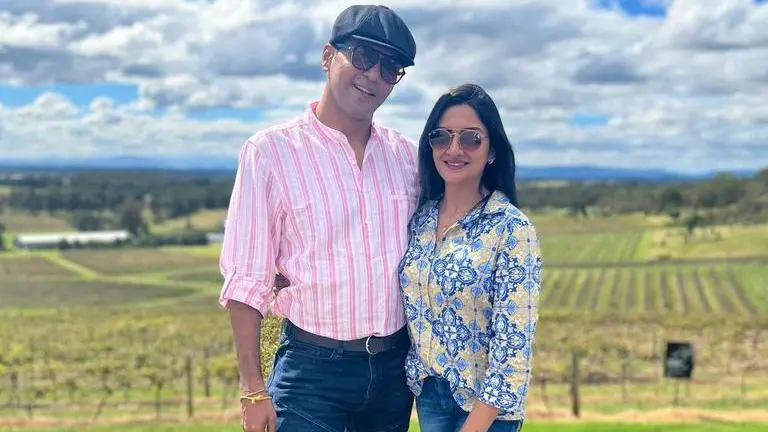 Vinay Rai and Vimala Raman to get hitched soon? Here's what we know Vinay Rai, Vimala Raman, Vinay Rai-Vimala to tie the knot? Vimala Raman marriage?