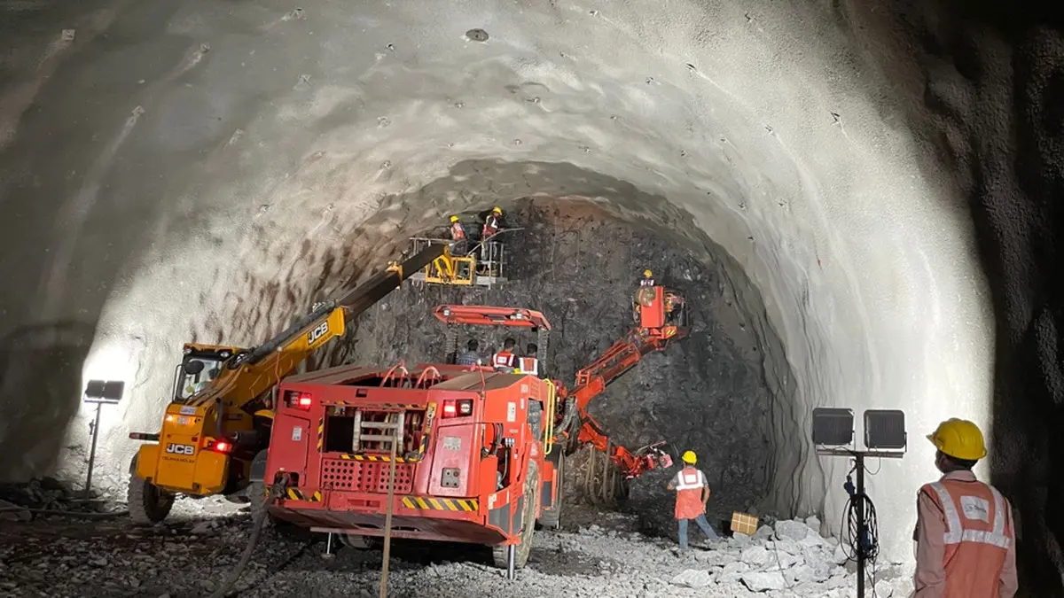 Massive News On India's First Bullet Train. Western Railway Drops Incredible Video