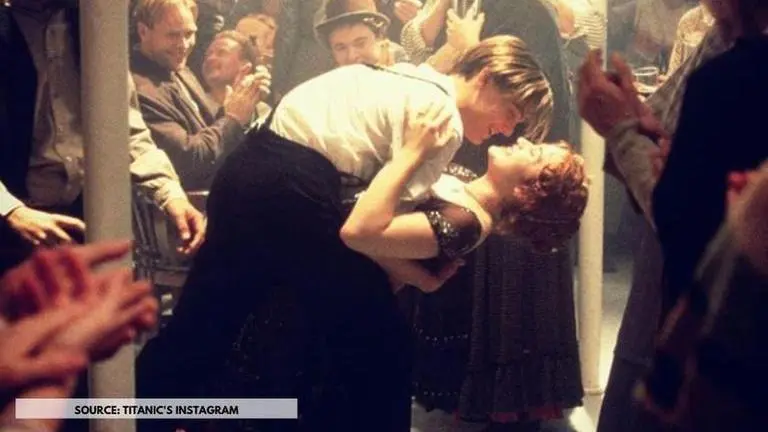 When Leonardo DiCaprio gifted a ring to Kate Winslet; Read full story leonardo dicaprio