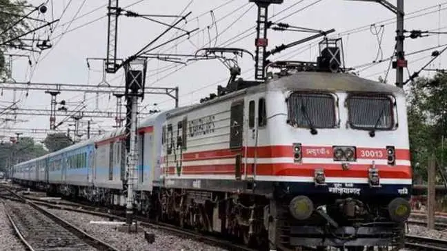2 trains cancelled, several diverted due to rail blockade in Bengal