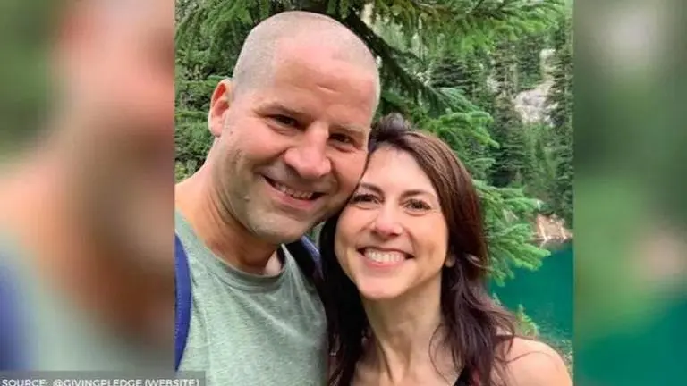 Amazon CEO Jeff Bezos’ ex-wife seeks divorce from current husband Dan Jewett MacKenzie Scott