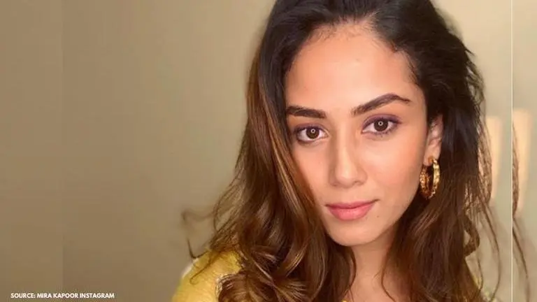 Mira Kapoor shares stunning selfie as she heads out, says 'Chin up girls' Mira Kapoor
