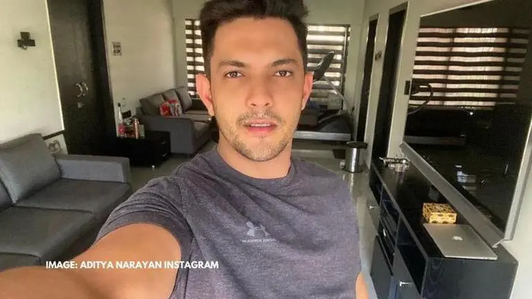 Aditya Narayan apologises to MNS 'with folded hands' for derogatory Alibaug comment Aditya Narayan
