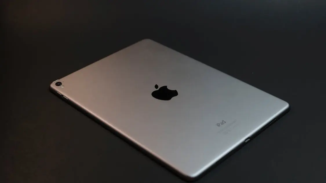 Apple shares gain 7% after company announces biggest stock buyback iPad