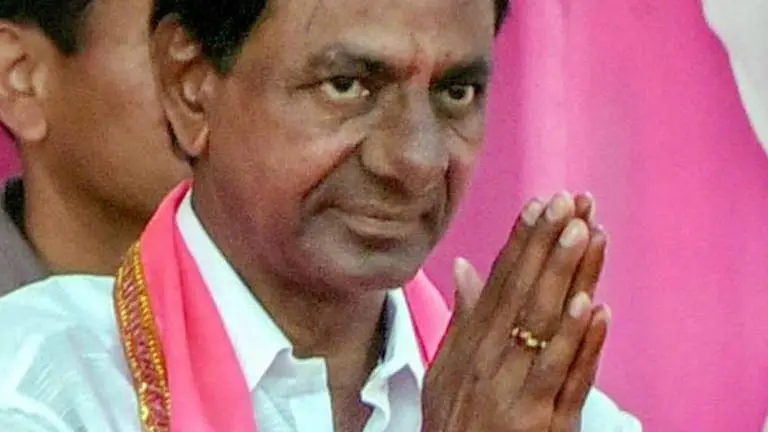 Telangana CM urges PM Modi to open gunny bag manufacturing units in West Bengal