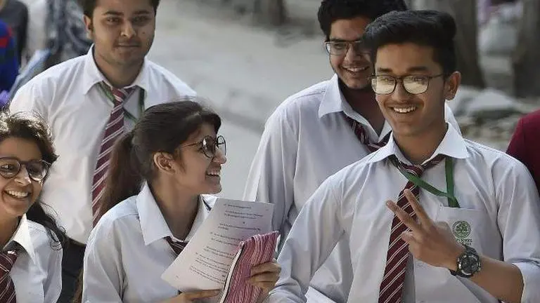 CBSE reopens class 9, 11 registration; class 10, 12 LOC correction to start from Feb 15 CBSE