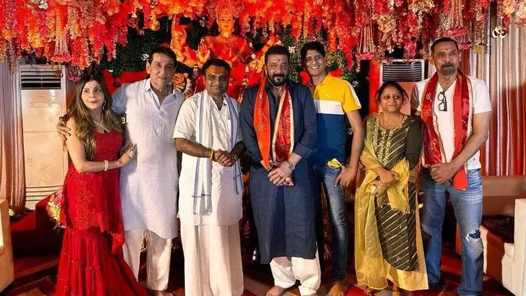 Sanjay Dutt performs Navratri puja, wishes fans on the occasion sanjay dutt