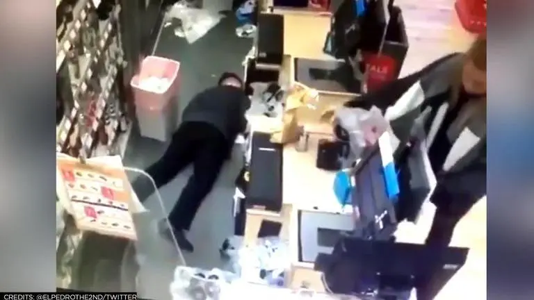 'Genius': UK man pretends to faint to get an off; video leaves netizens in splits UK