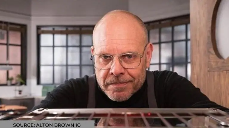 Chef Alton Brown apologises for his 'flippant remark' on the Holocaust; deletes tweet alton brown