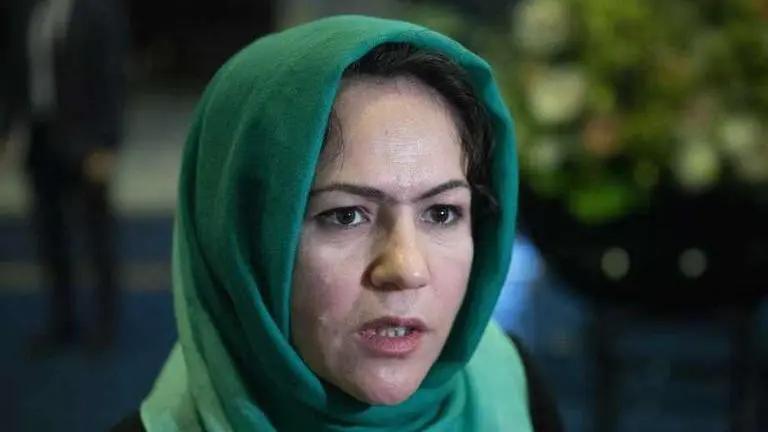 Woman member of Afghan peace team survives attack by gunmen